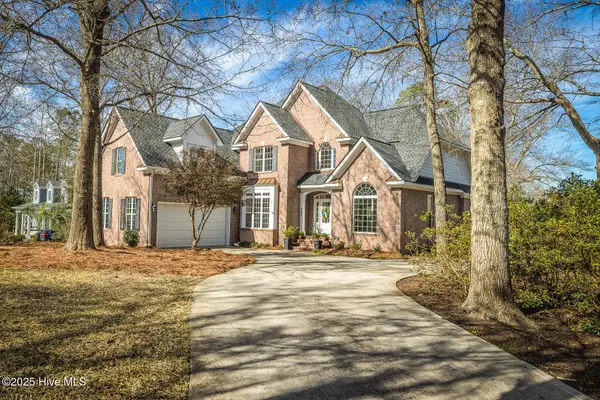 100 Mill Dam RD, Hampstead, NC 28443