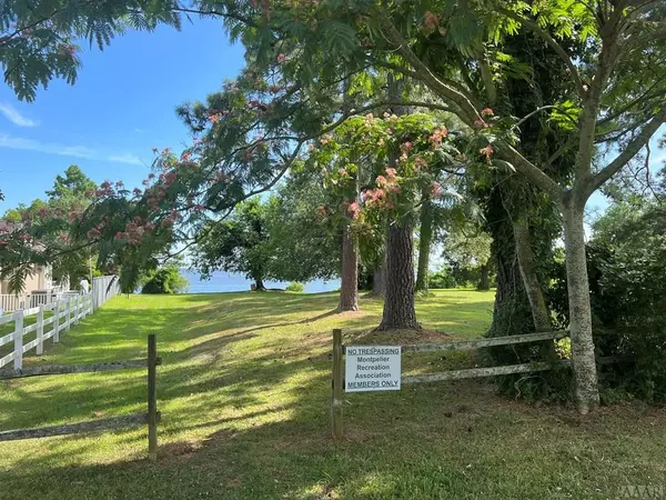 Edenton, NC 27932,119 Horniblow Point RD