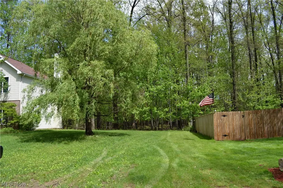 Orchard LN, North Ridgeville, OH 44039