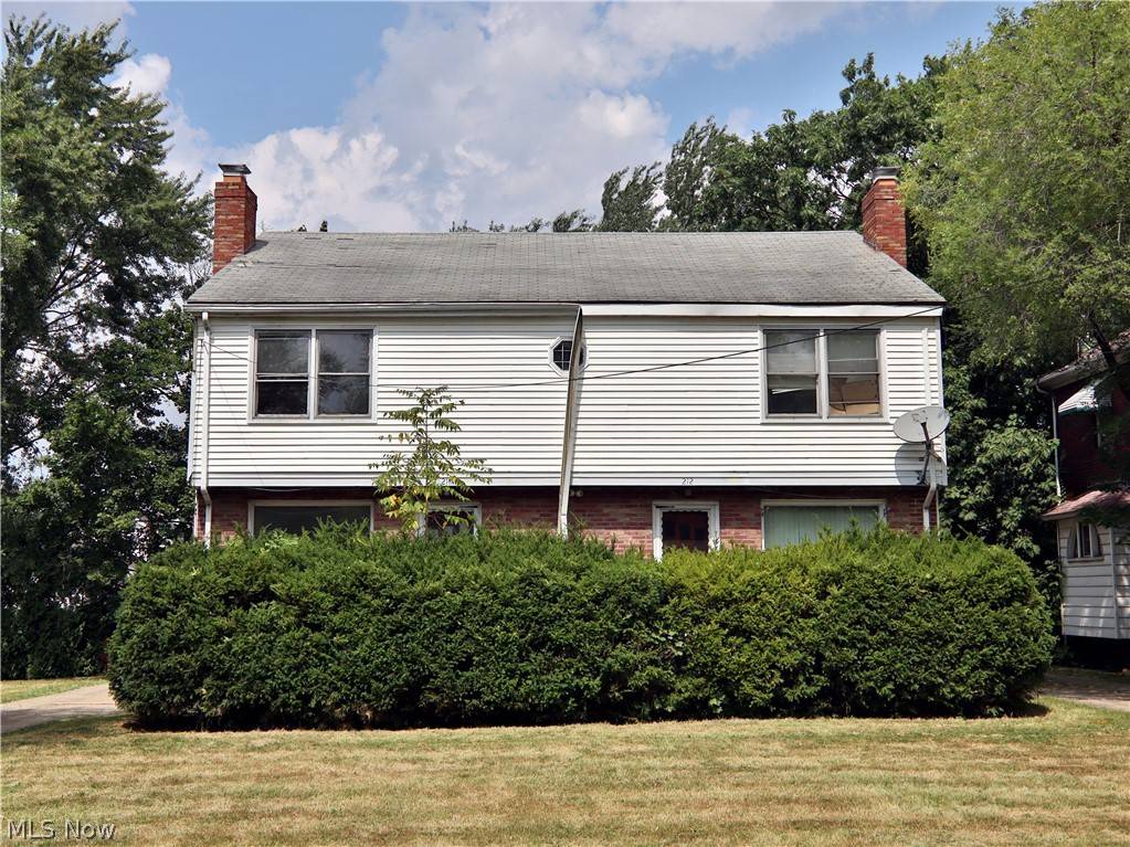 212 E Midlothian BLVD, Youngstown, OH 44507