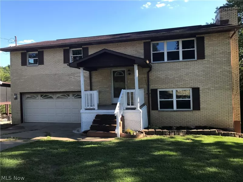 210 Pahlhurst, Parkersburg, WV 26101