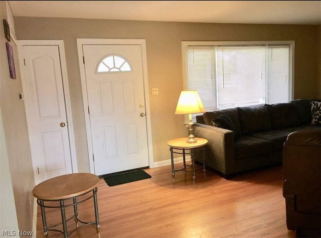 Cuyahoga Falls, OH 44223,2605 Dawn TER