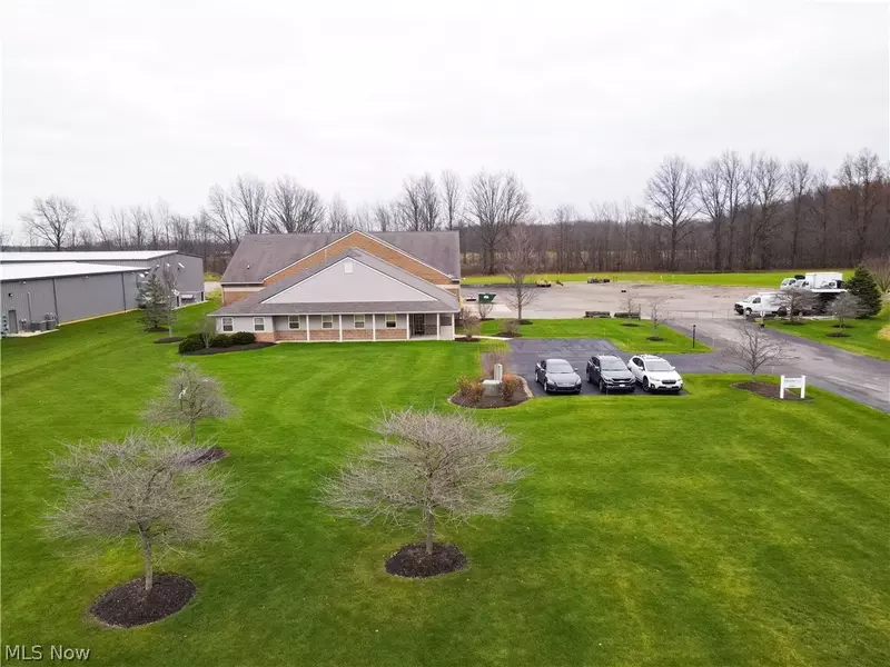 12409 Eaton Commerce Pkwy, Columbia Station, OH 44028