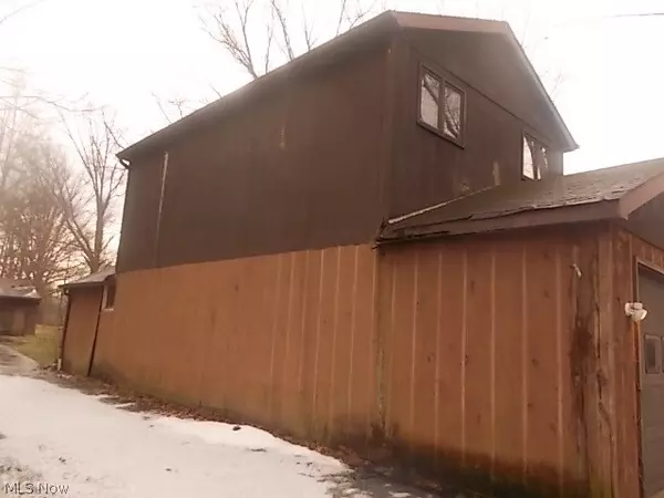 Elyria, OH 44035,11147 Middle AVE