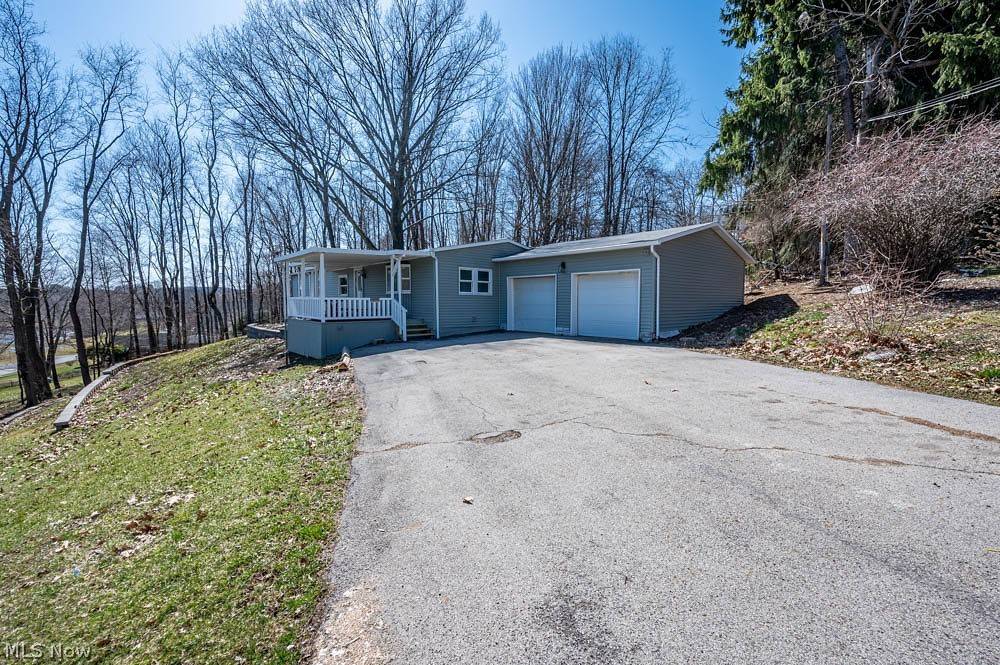 32333 Hostetter, Hanoverton, OH 44432