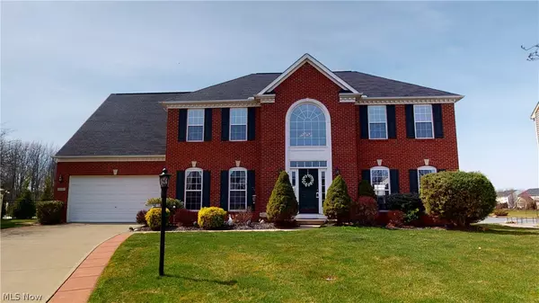 2720 Woodfield CT, Avon, OH 44011