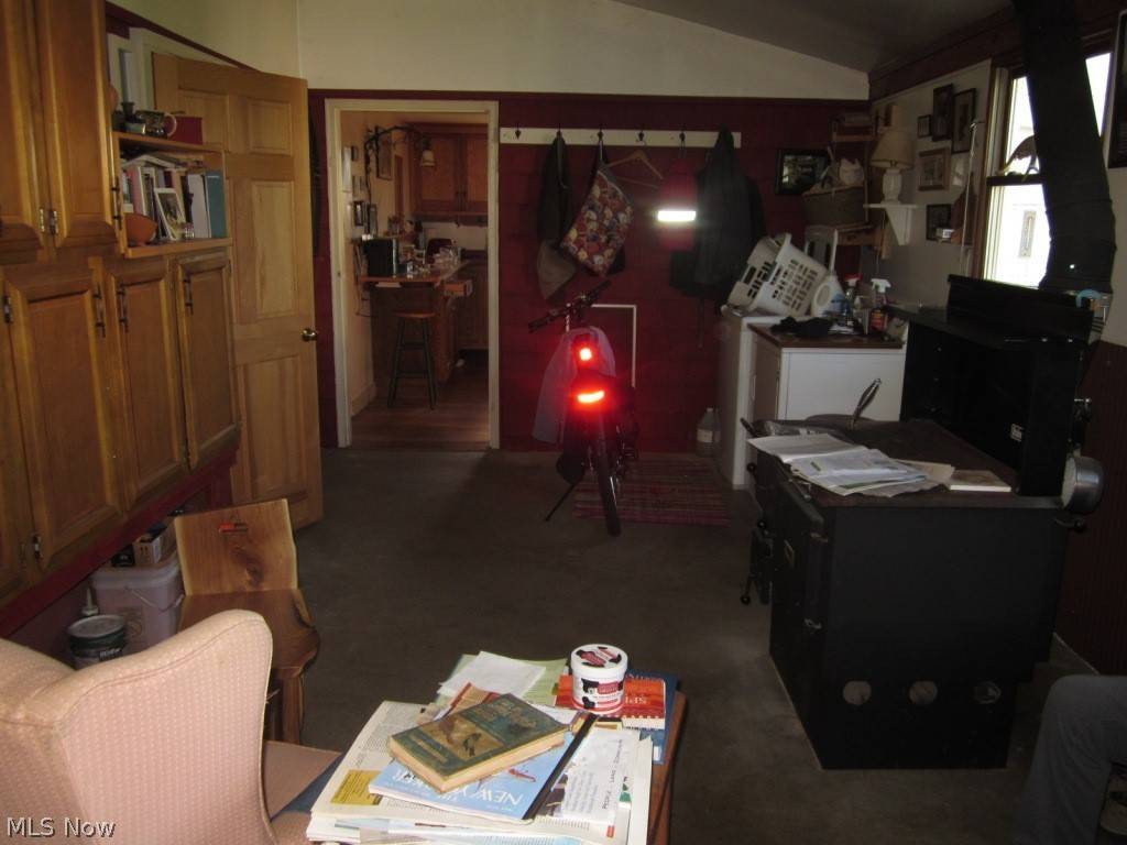 Atwater, OH 44201,4695 Bassett RD