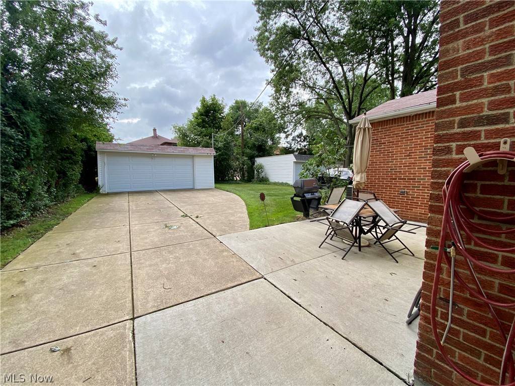 University Heights, OH 44118,2462 Elmdale RD