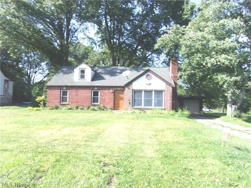 5328 Baker ST, Austintown, OH 44515