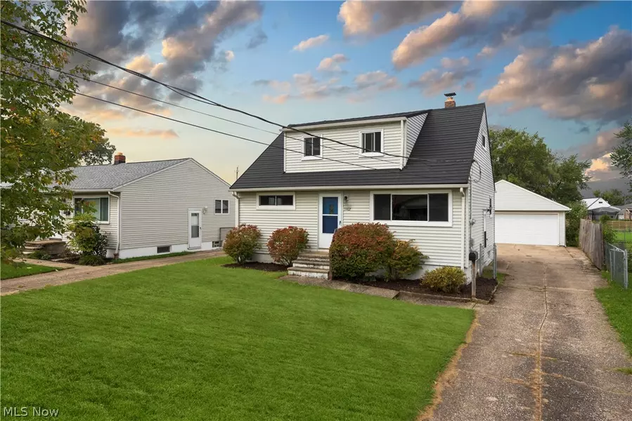 5902 Westbrook DR, Brook Park, OH 44142