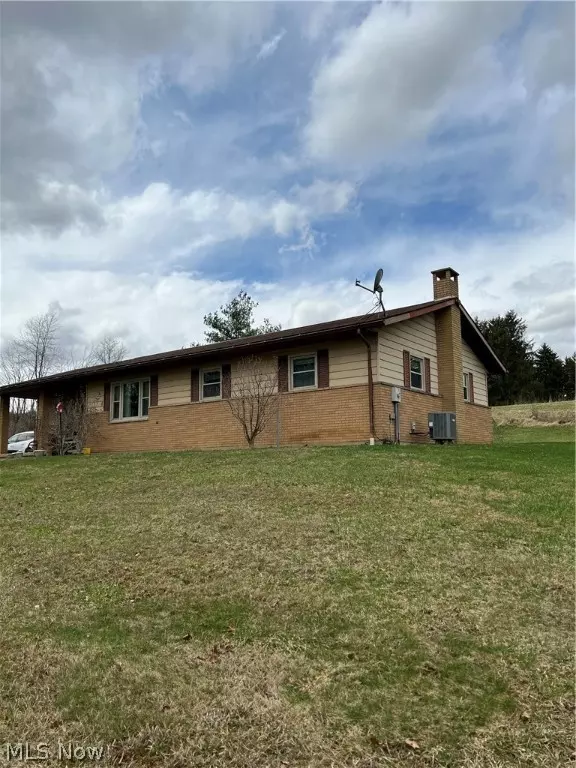 13075 Conquer Hill RD, Byesville, OH 43723