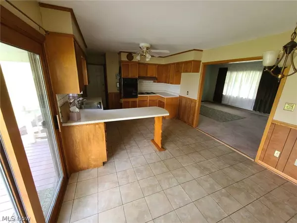 Zanesville, OH 43701,3165 Nob Hill RD