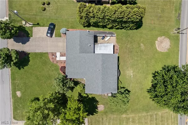 St. Clairsville, OH 43950,204 Harbel DR