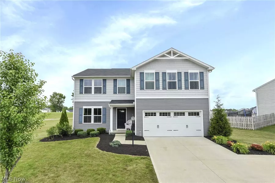 7825 Chesterfield DR, Chippewa Lake, OH 44215