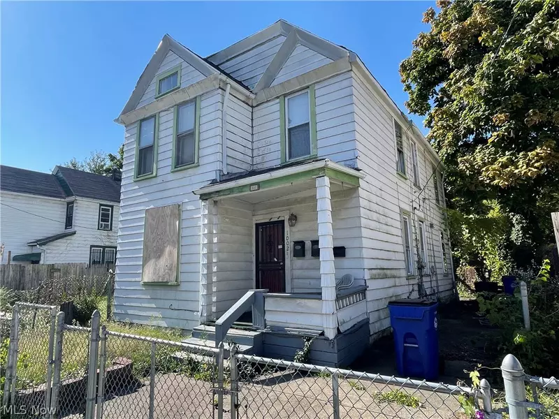 1002 E 76th ST, Cleveland, OH 44103