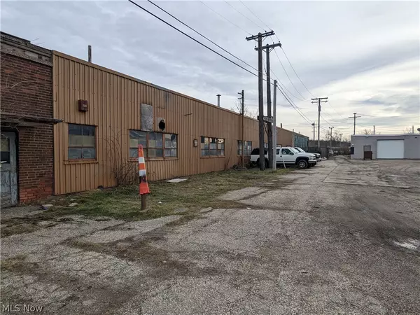 Euclid, OH 44117,21500 Saint Clair AVE