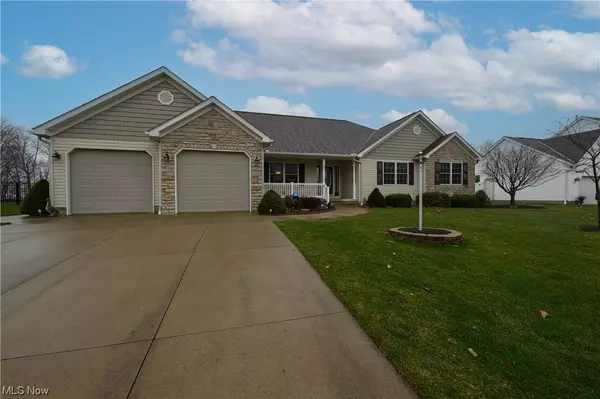 Doylestown, OH 44230,380 Meadow Ridge TRL