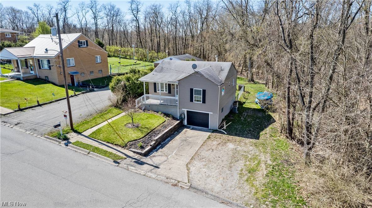 Weirton, WV 26062,212 Booker ST