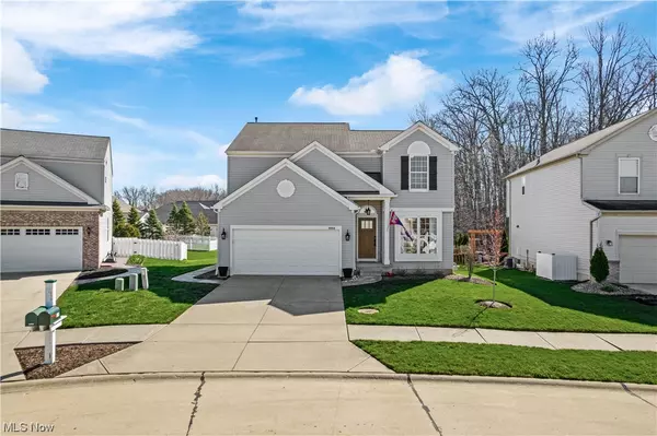8884 Belton DR, North Ridgeville, OH 44039