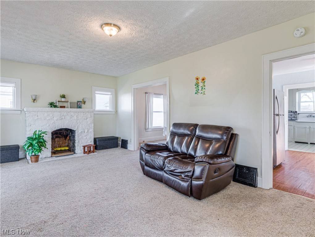 Canton, OH 44709,1217 37th ST NW