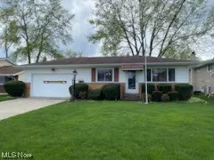 North Olmsted, OH 44070,4272 Bentley DR