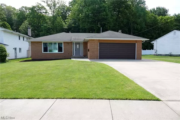 Mayfield Heights, OH 44124,1639 Windsor DR