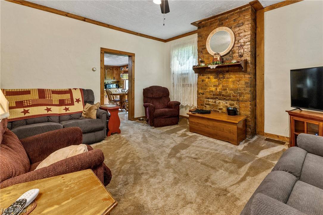 Colliers, WV 26035,656 Boyd RD