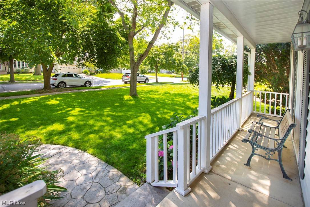 Rocky River, OH 44116,2200 Winfield AVE