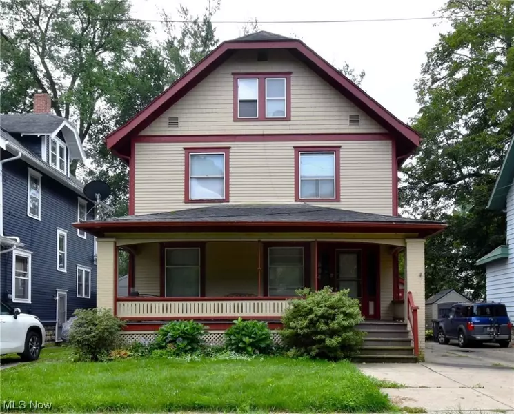 894 Elmore AVE, Akron, OH 44302