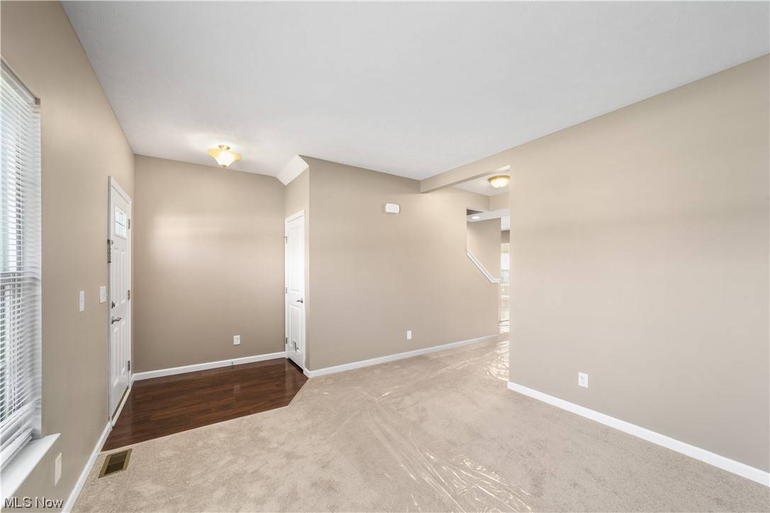 Willoughby, OH 44094,1528 Arbor DR