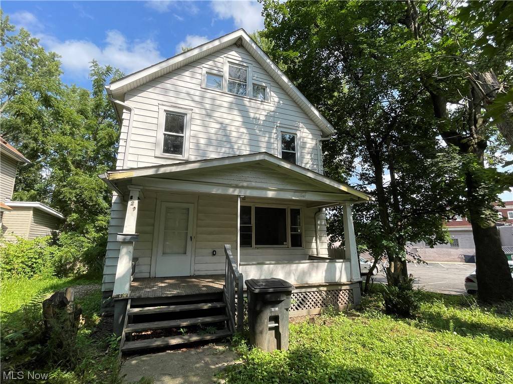 829 Berwin ST,  Akron,  OH 44310