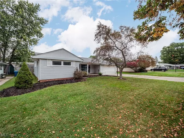 Parma Heights, OH 44130,11526 Glendora LN