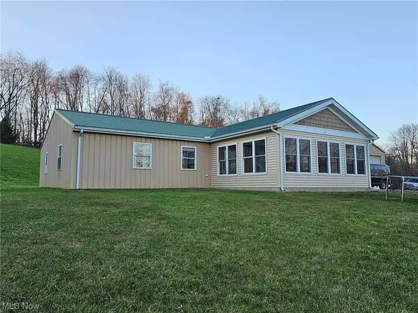 10345 Pidcock RD, Norwich, OH 43767