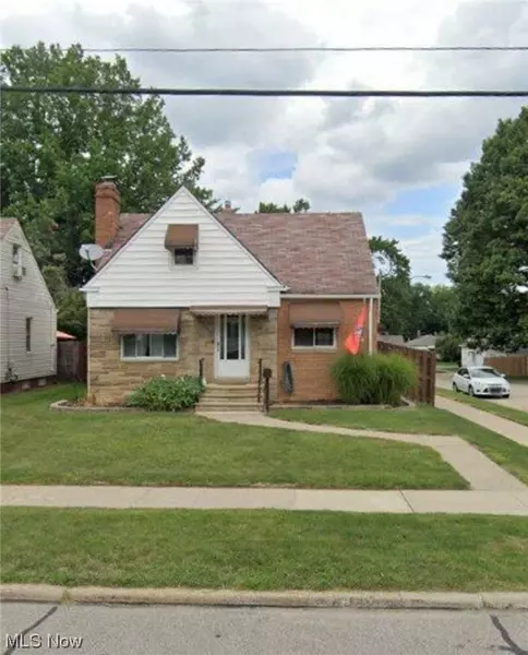 2902 Liggett, Parma, OH 44134