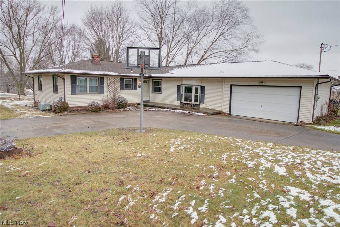 2021 Bellus, Hinckley, OH 44233