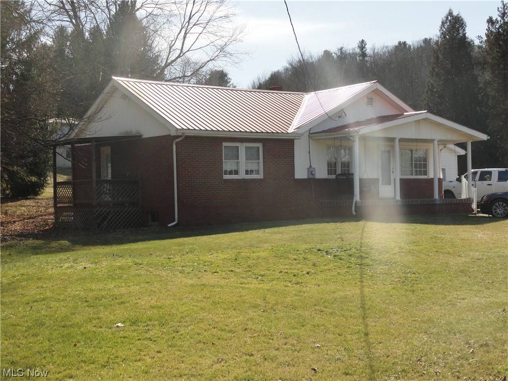 Chester, WV 26034,5492 Veterans BLVD