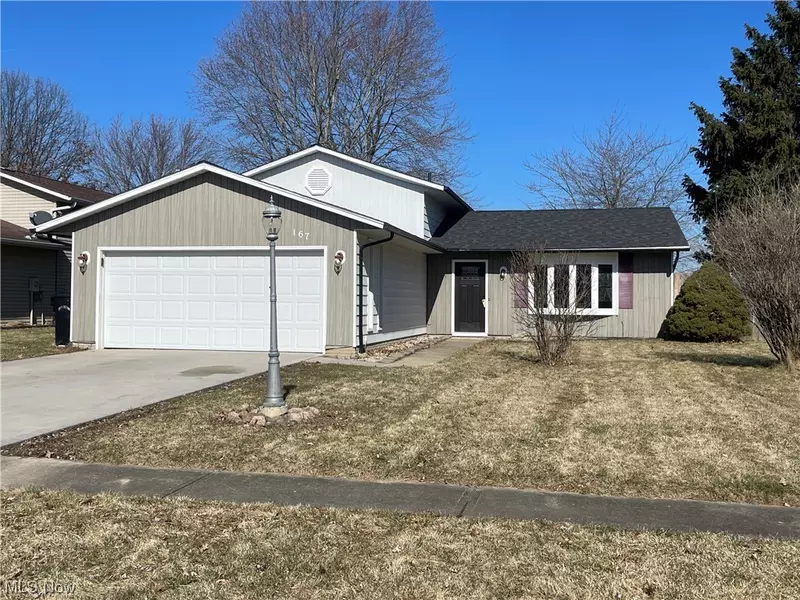 167 Bethesda CIR, Elyria, OH 44035