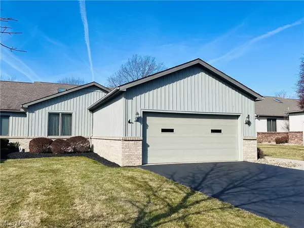 Niles, OH 44446,1130 Shadow Ridge DR