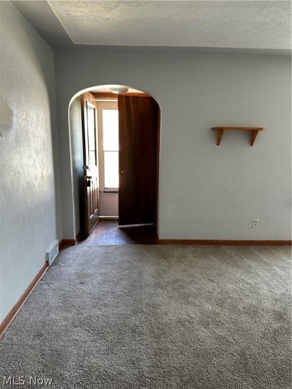 Lorain, OH 44055,814 E 35th ST