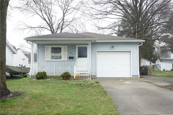 Cuyahoga Falls, OH 44221,631 Insande AVE