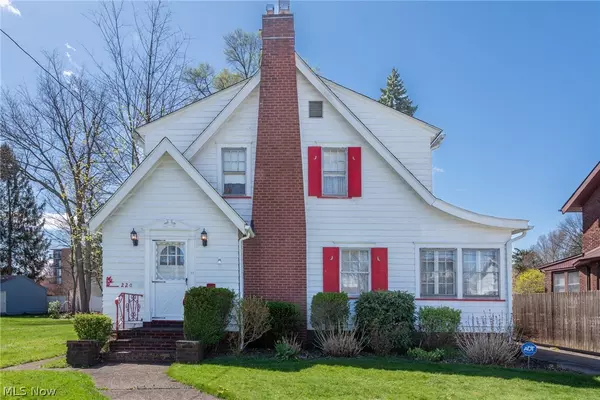 220 Tudor AVE, Akron, OH 44312