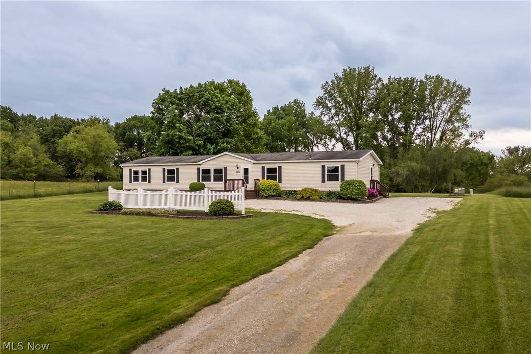 Hartville, OH 44632,3488 Eberly RD NE