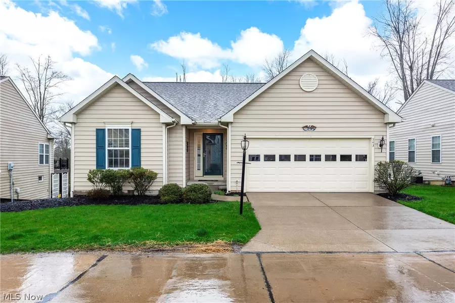 543 Shallow Creek CIR, Northfield, OH 44067