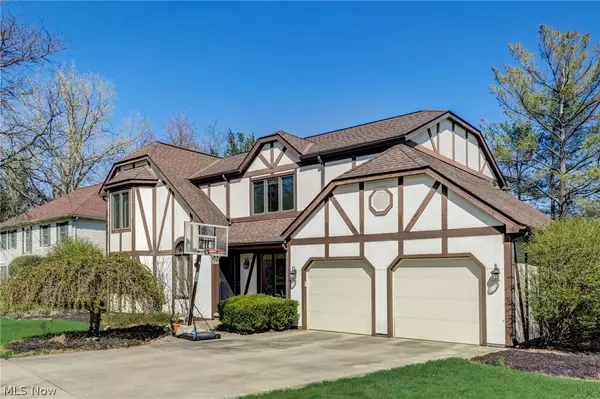 Solon, OH 44139,5025 Boulder Creek DR