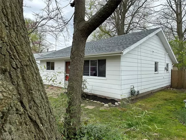 Willoughby, OH 44094,818 Chestnut RD