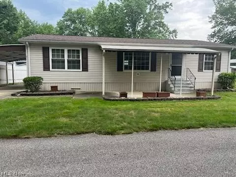 Olmsted Township, OH 44138,21 Van Ess