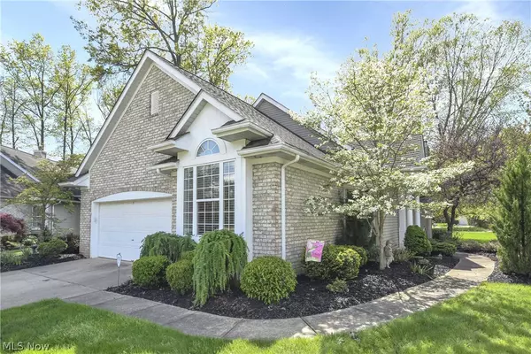 Westlake, OH 44145,3784 Camden CT