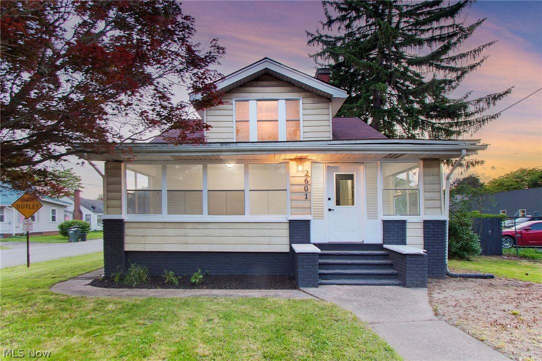 2601 Harrisburg RD NE, Canton, OH 44705