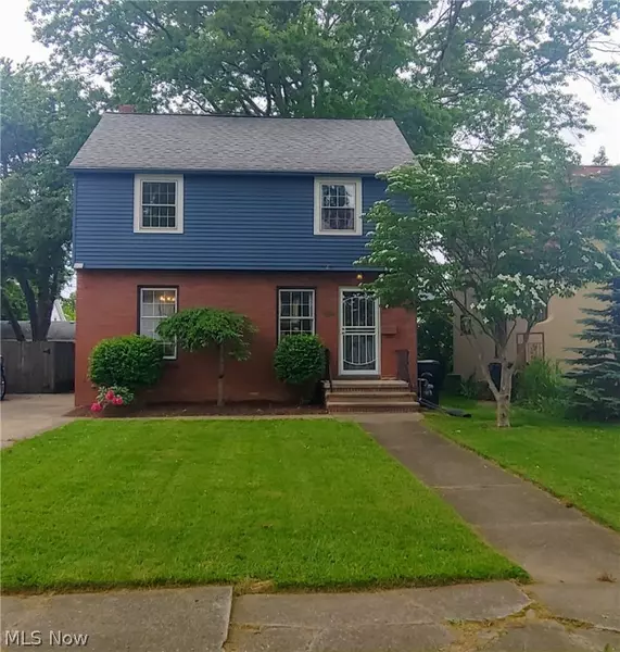 114 Stanford AVE, Elyria, OH 44035