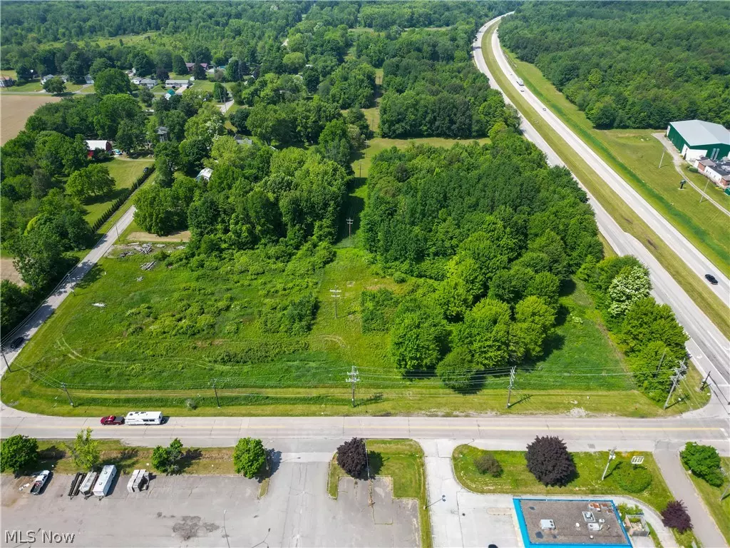 Conneaut, OH 44030,Gateway LOT AVE